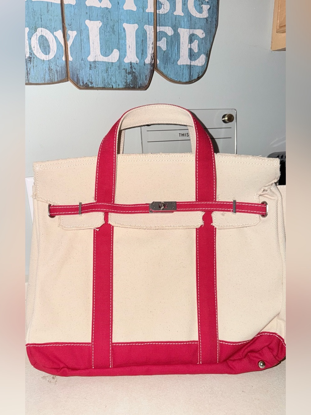 Sunwin Madaket large Classic Tote Bag- $98 retail